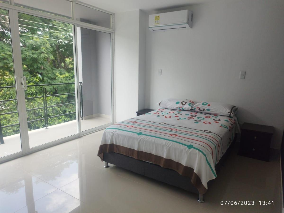 Balcones De La Rivera Apartamento Azulejo 3 布加 外观 照片