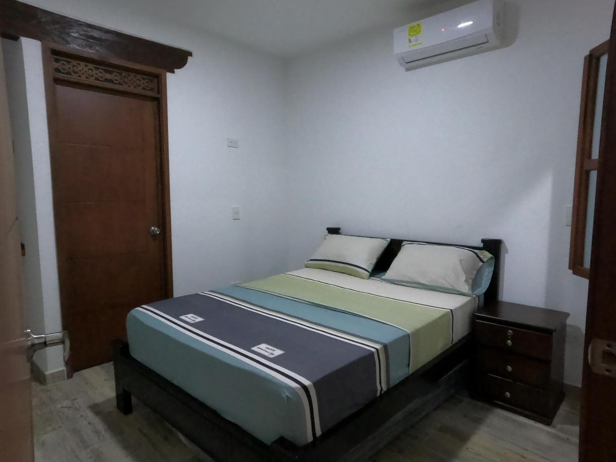 Balcones De La Rivera Apartamento Azulejo 3 布加 外观 照片