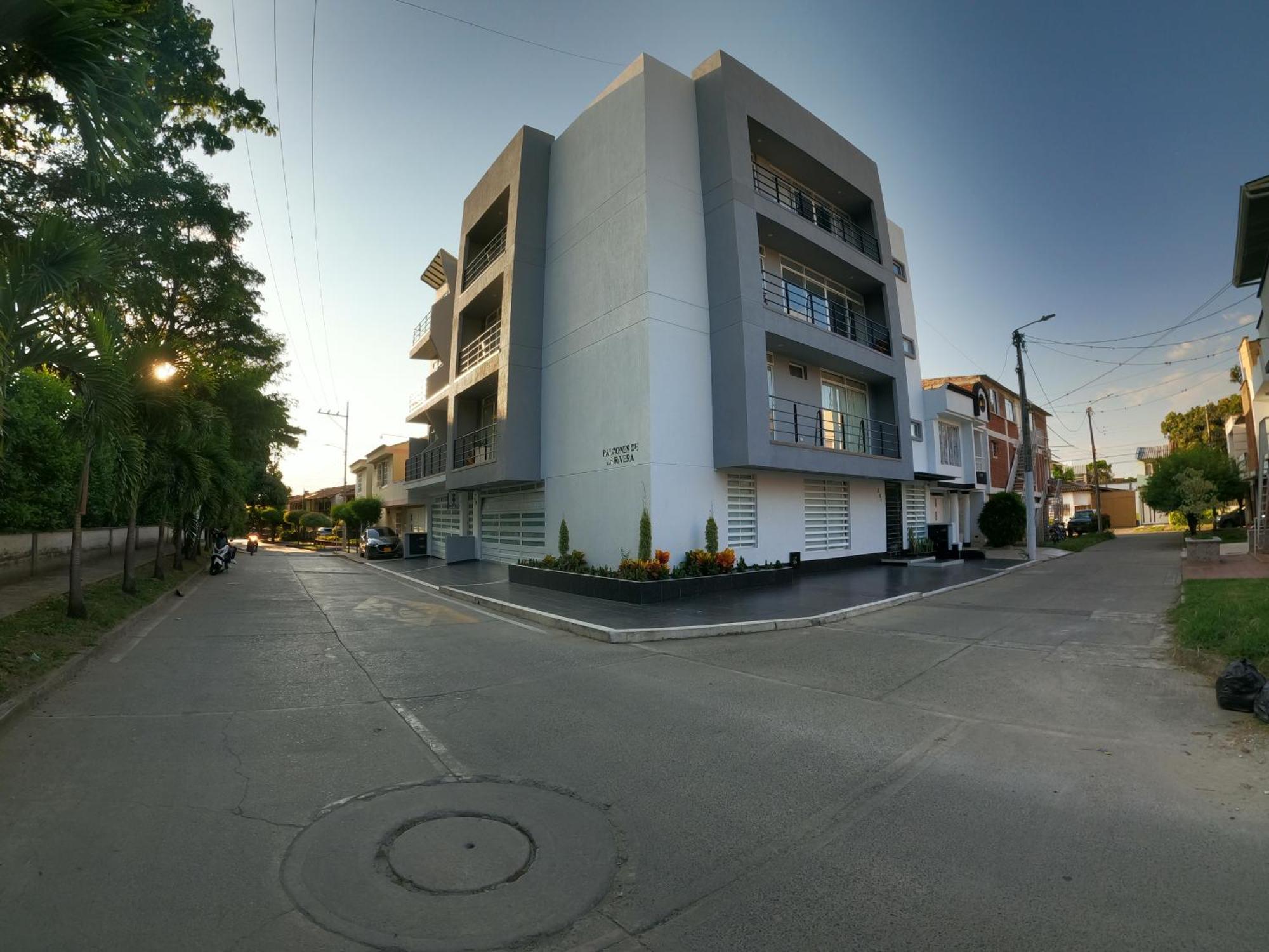 Balcones De La Rivera Apartamento Azulejo 3 布加 外观 照片
